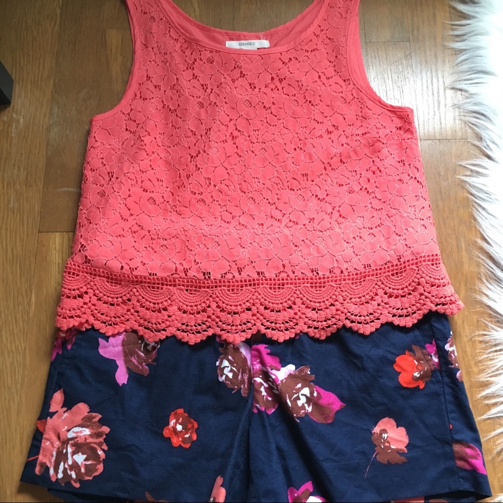 *Sale* J. Crew Navy Floral Boardwalk Shorts - Picture 4 of 4